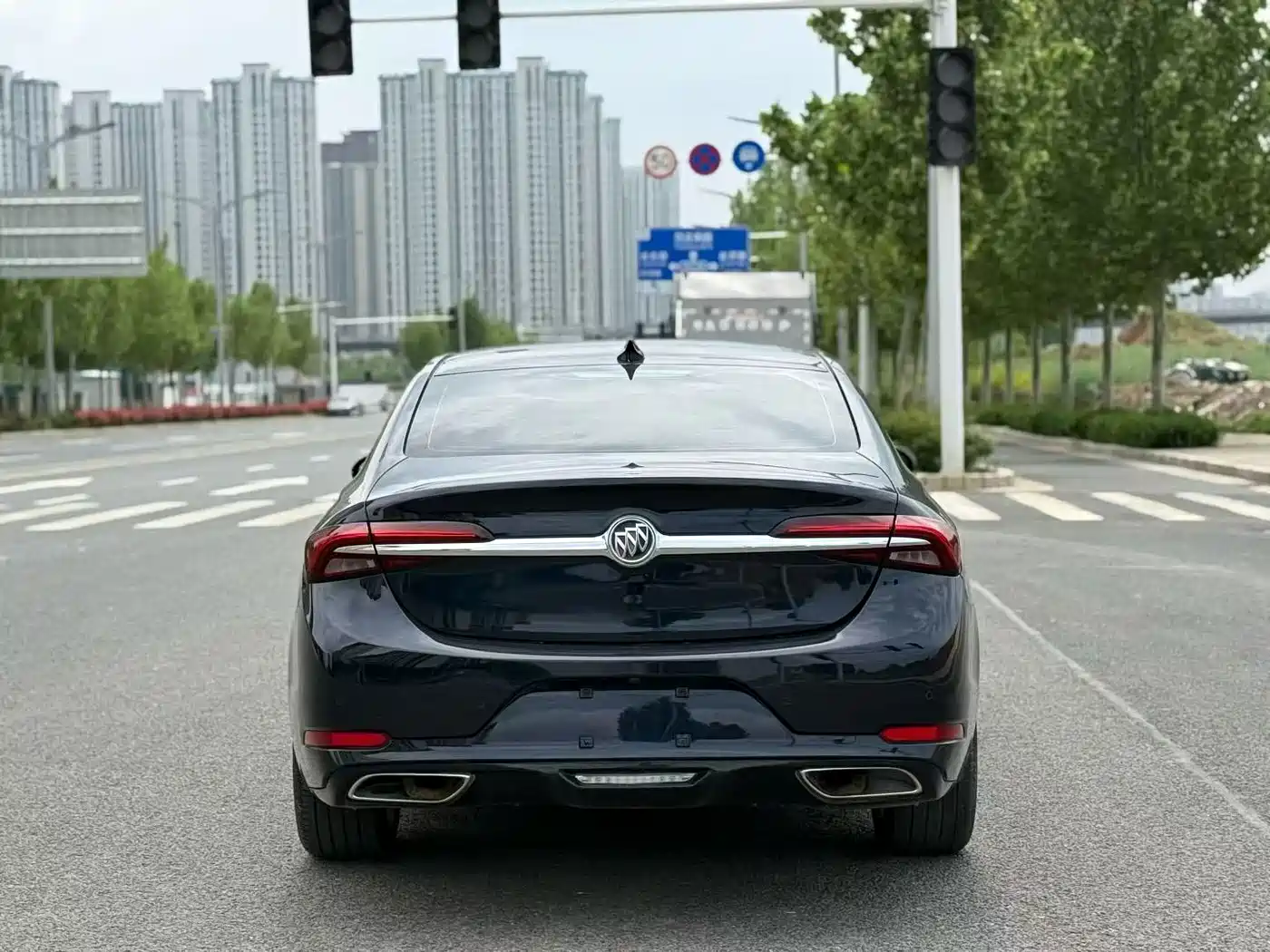 Buick LaCrosse 2019 28T Luxury Edition фото 8
