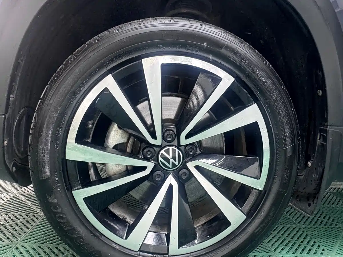 Volkswagen Tharu 2021 Model 280TSI 2WD Luxury Edition фото 25