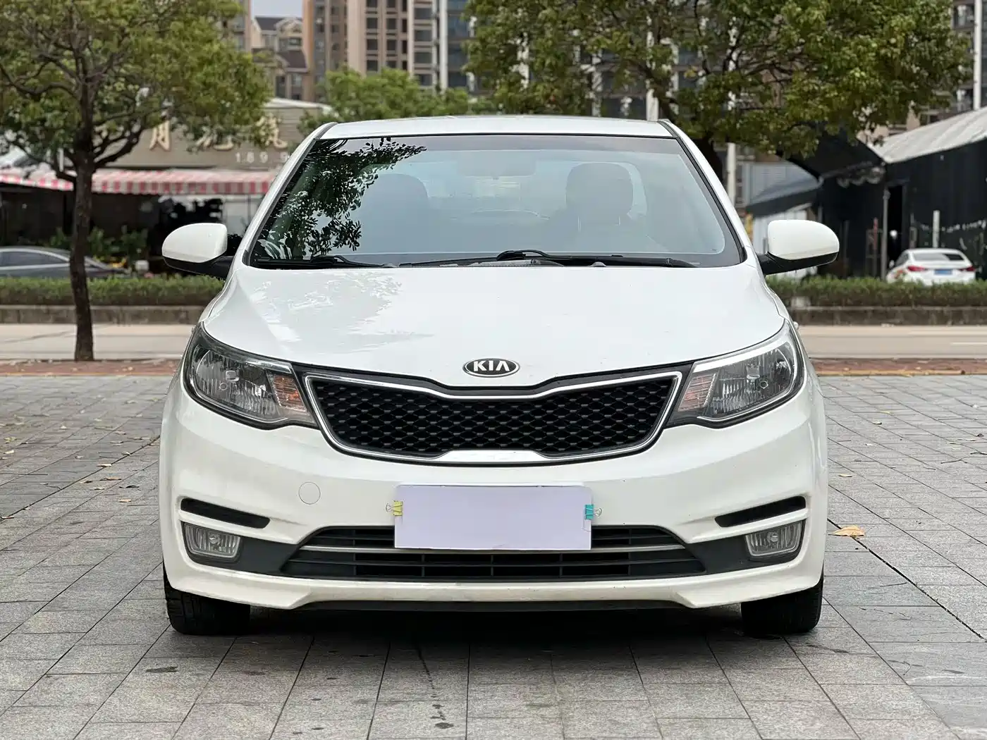Kia K2 2015 Sedan 1.4L MT GLS фото 2