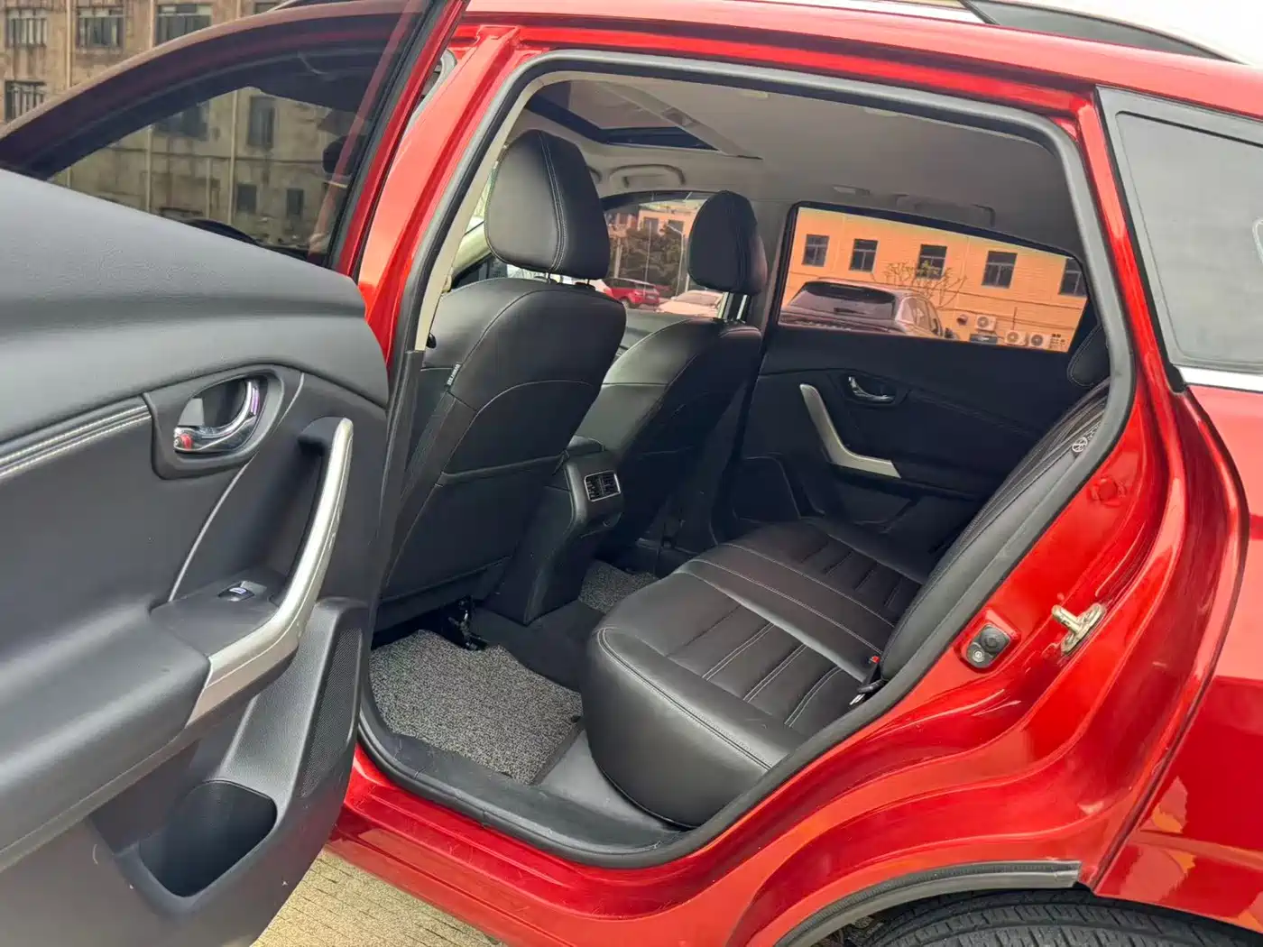 Venucia T90 2017 2017 2.0L CVT Smart Edition