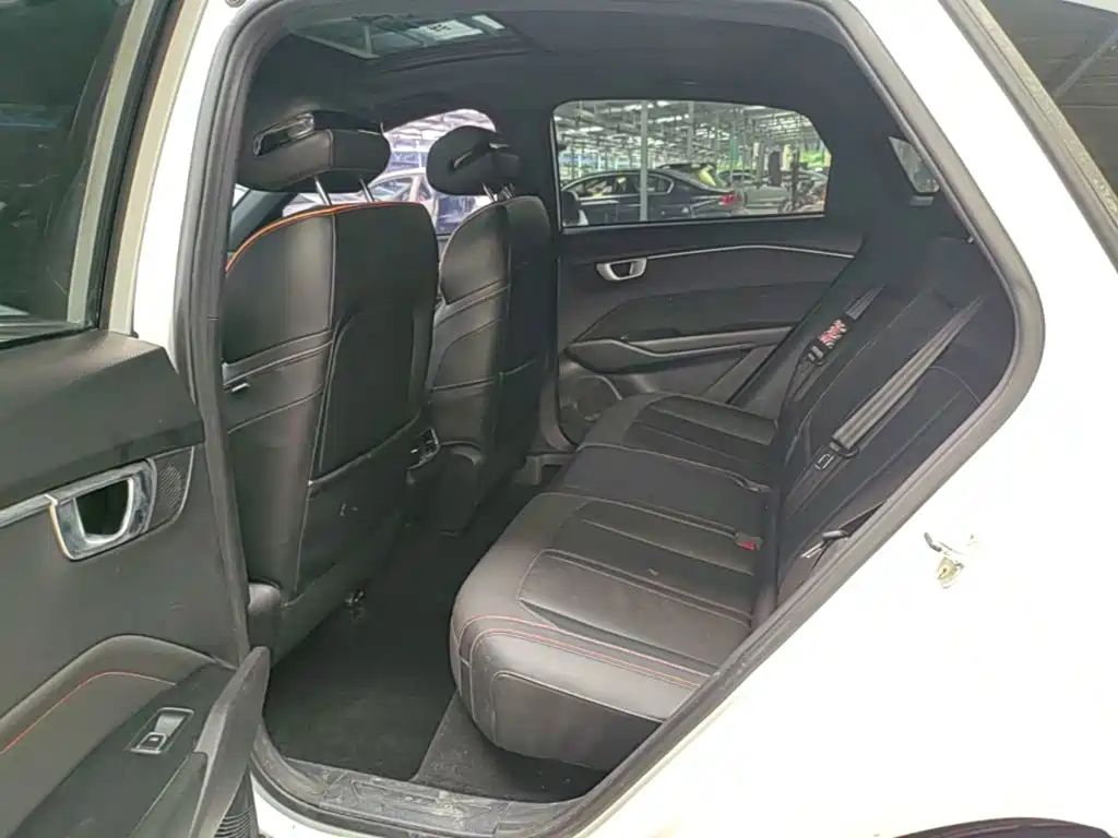 Baojun RC-6 2020 2019 1.5T CVT 24-hour Online Flagship