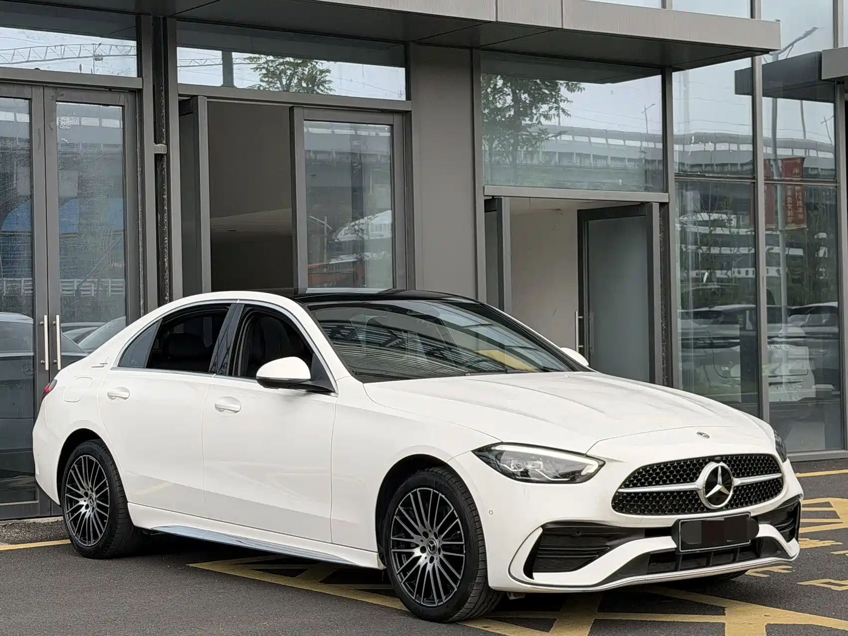 Фото 3 - Mercedes-Benz C-Class