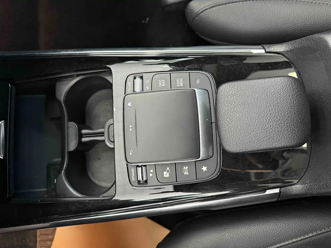 Mercedes-Benz GLB 2020 GLB 180 Style фото 16