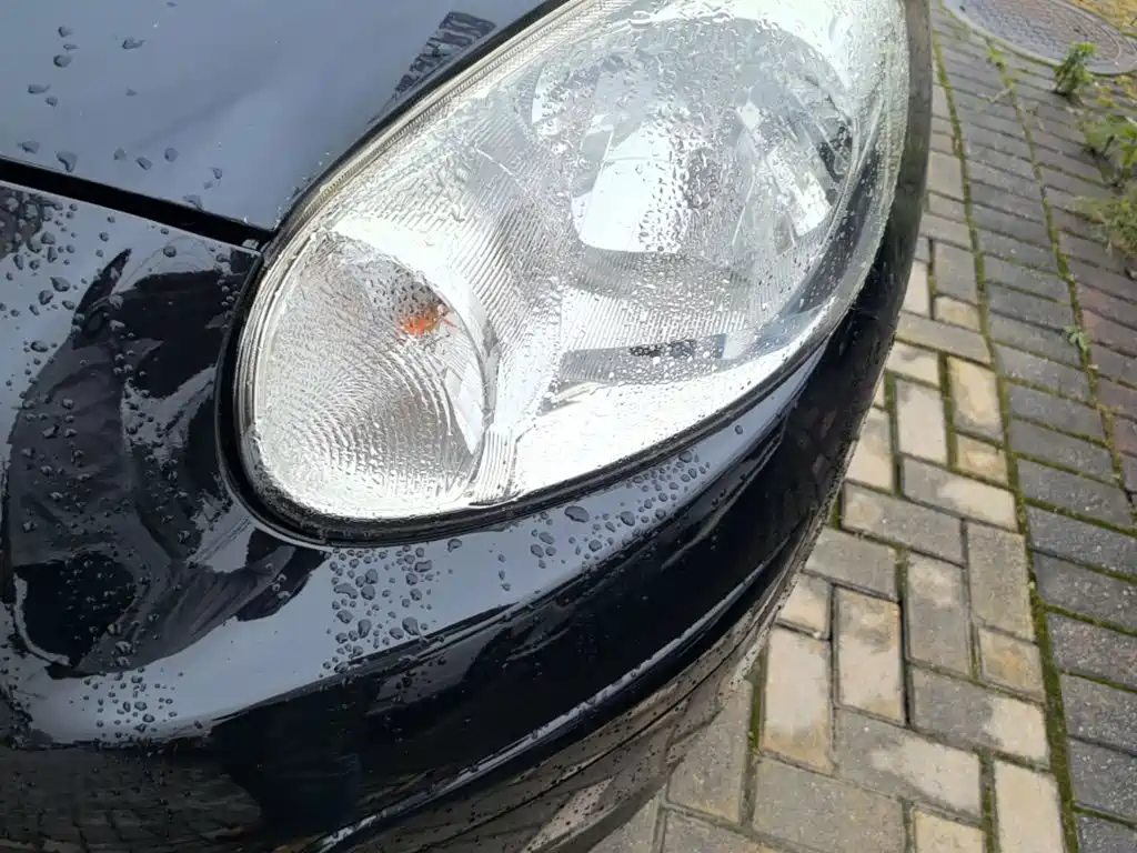 Nissan March 2016 2010 1.5L Automatic Easy Shine Edition