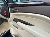 صورة 10 - Cadillac SRX