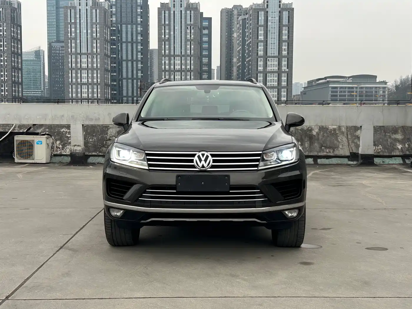 Volkswagen Touareg 2017 3.0TSI Explorer Edition фото 2
