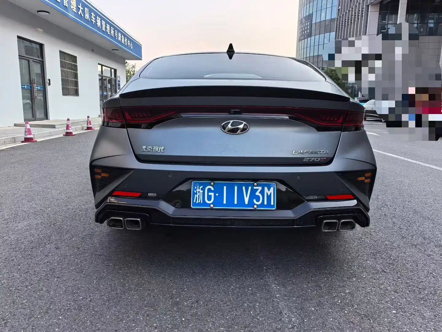 Photo 8 - Hyundai Lafesta