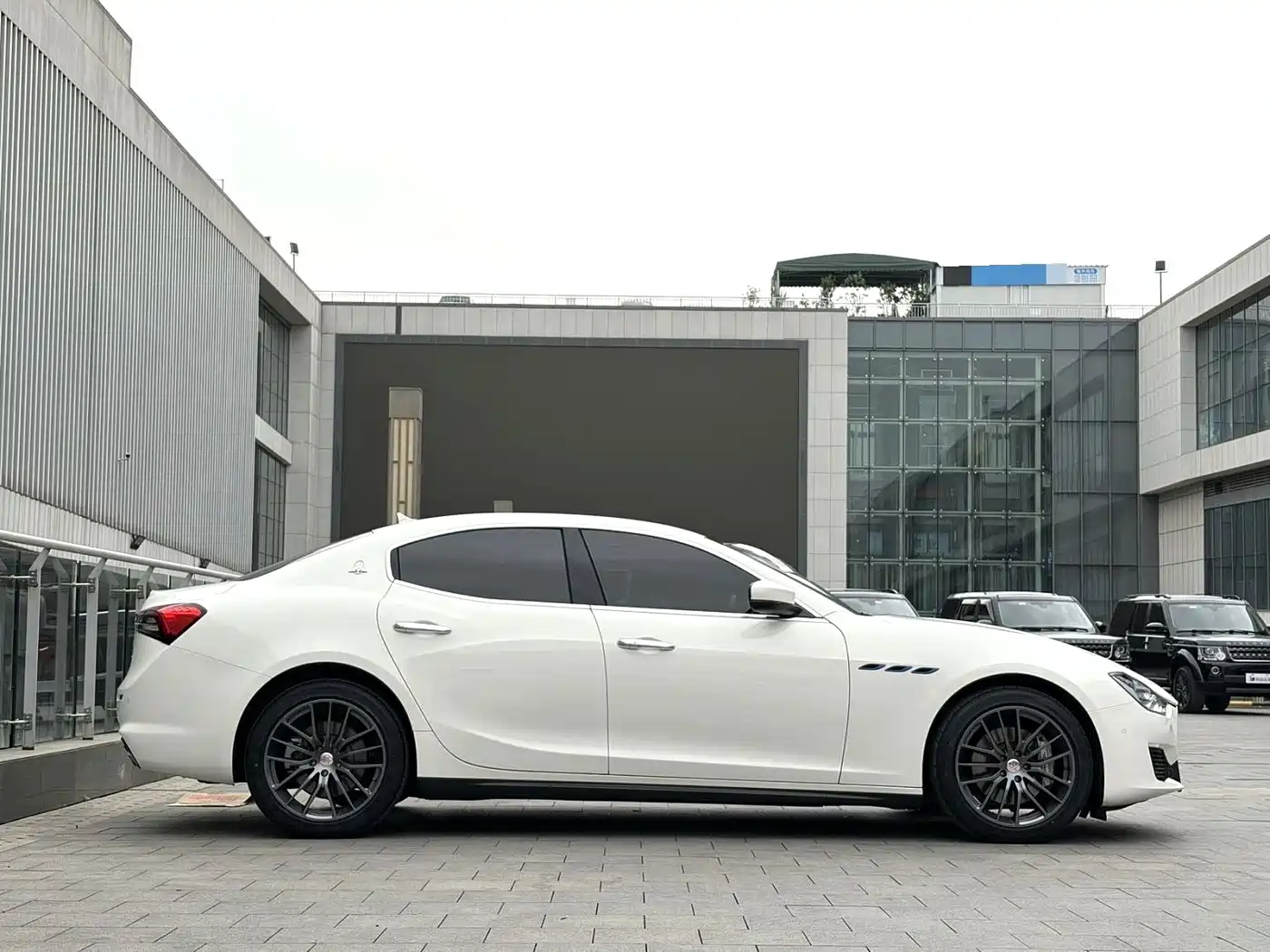 Maserati Ghibli 2021 2.0T Edge Edition фото 4