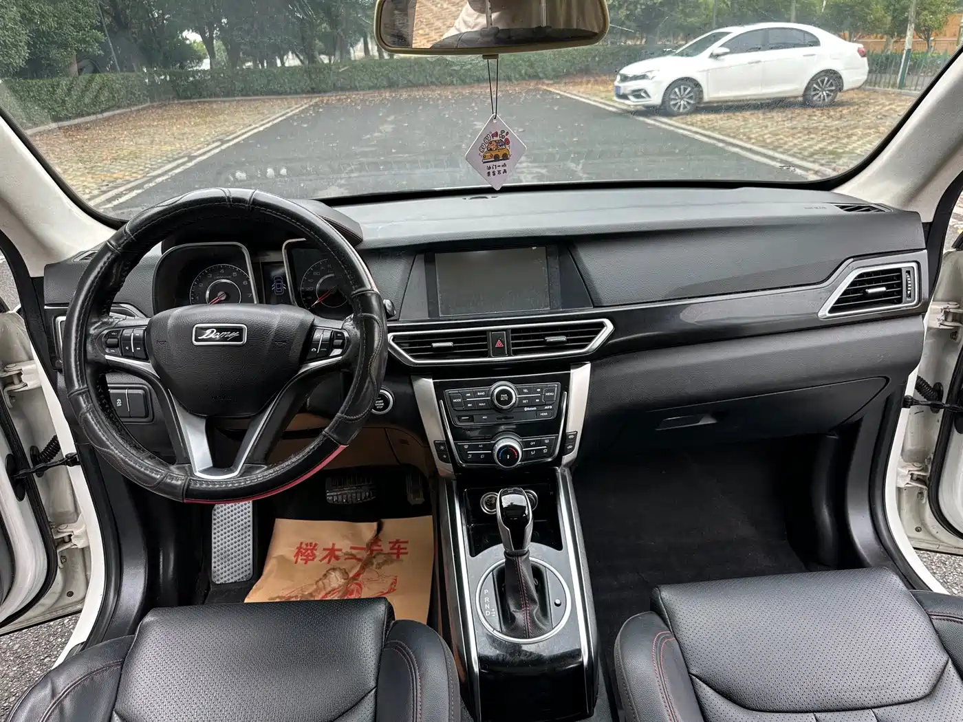 Zotye Damai X5 2016 2017 Upgrade 1.5T CVT Magistrate