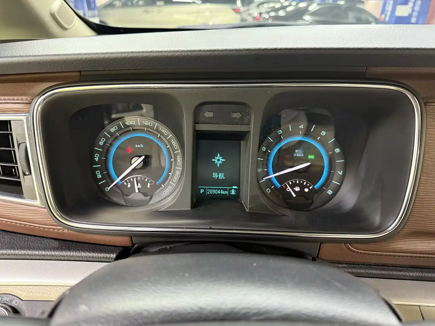 Buick GL8 2014 3.0L XT Luxury Business Flagship фото 19
