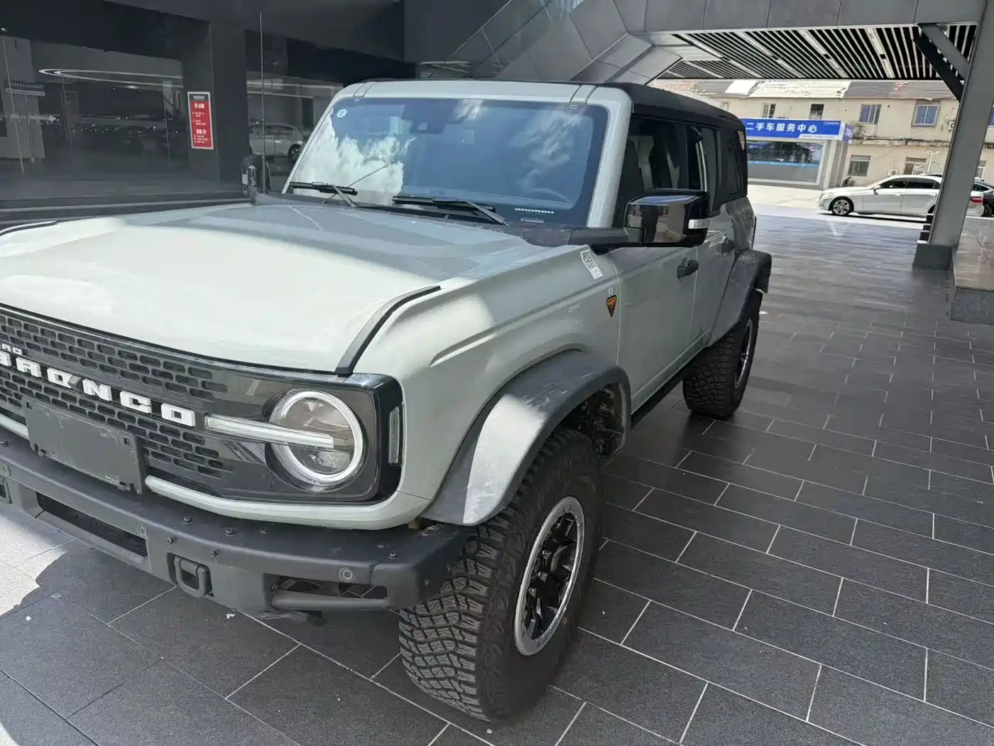 Ford Bronco 2025 2024 2.3T Badlands