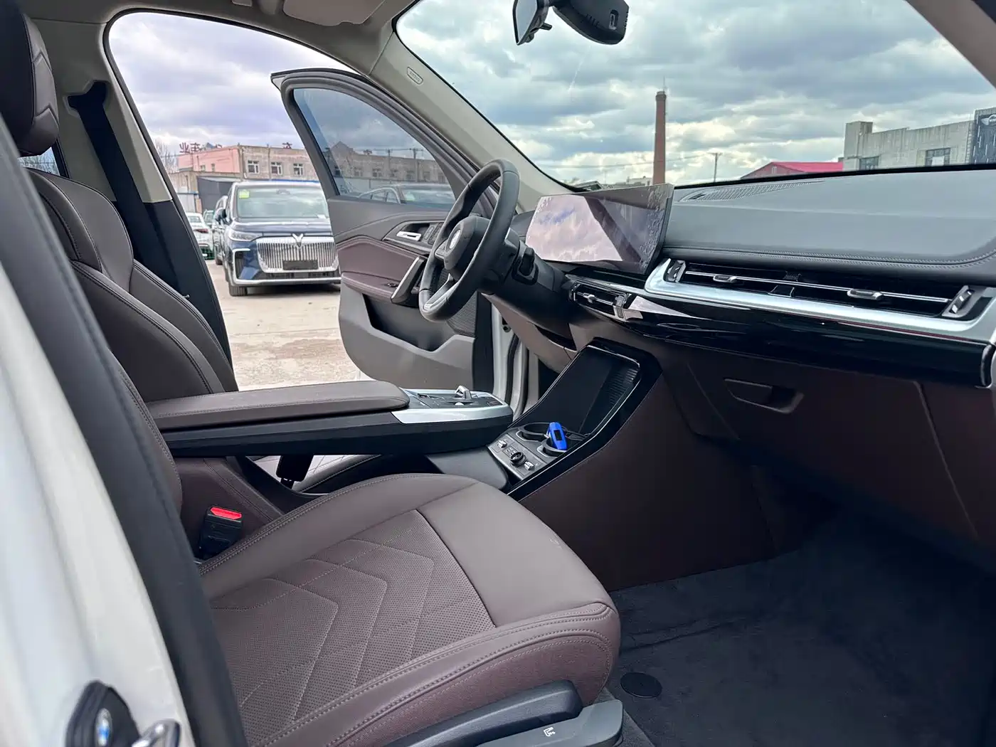 BMW X1 2024 sDrive20Li X Design Package фото 25