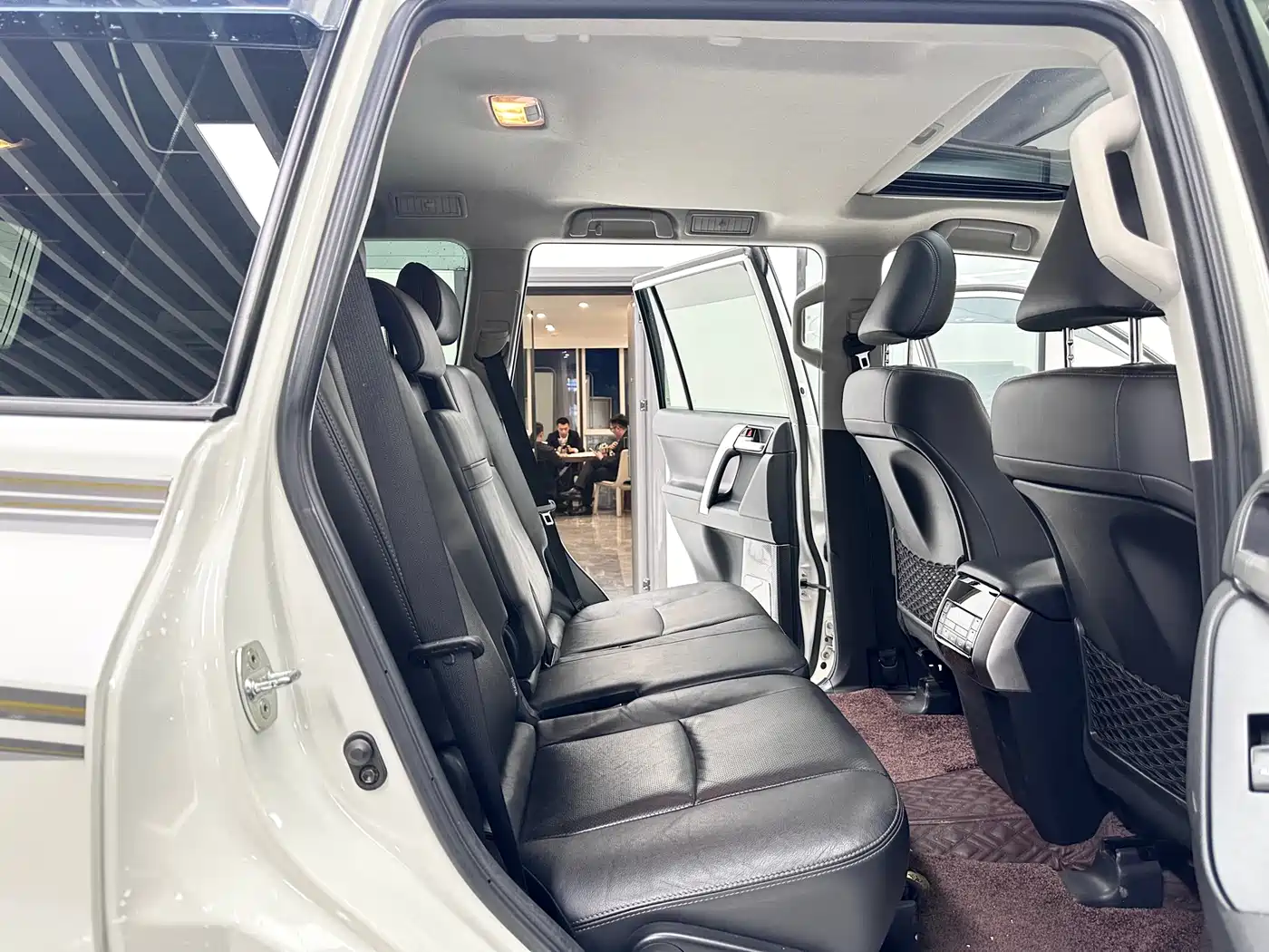 Toyota Prado 2019 3.5L Automatic TX-L Zunxiang Edition фото 12