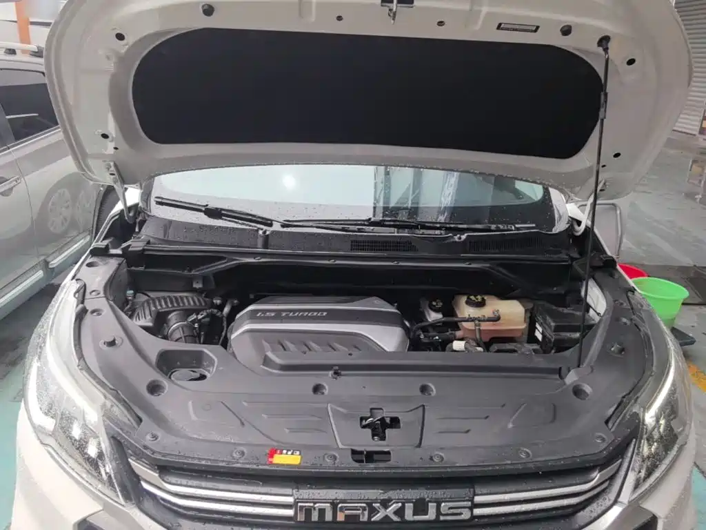SAIC Maxus Maxus G50 2024 2023 Model 1.5T Manual Joyride A