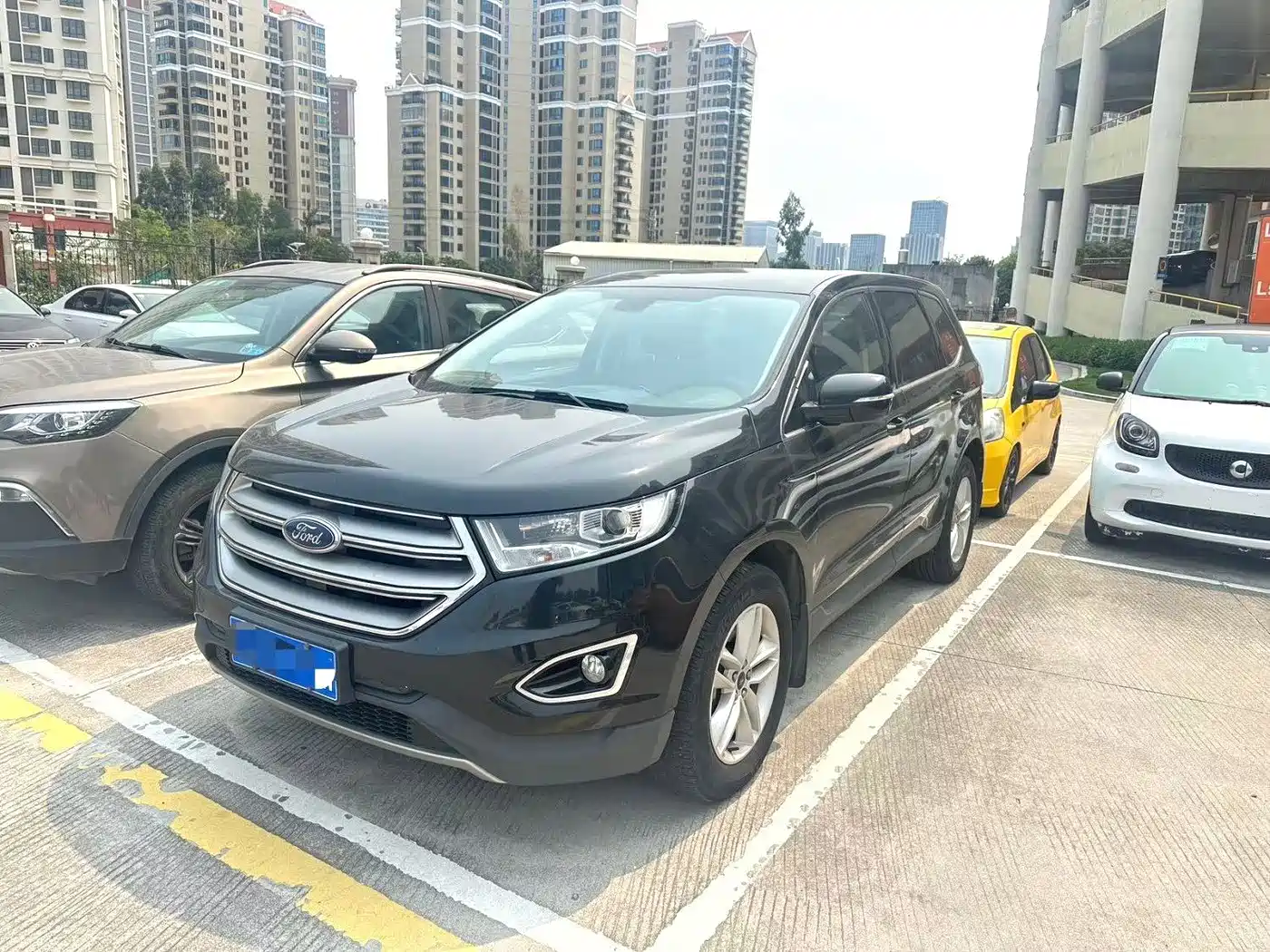 Ford Edge 2016 2016 EcoBoost 245 2WD Platinum 7-Seater