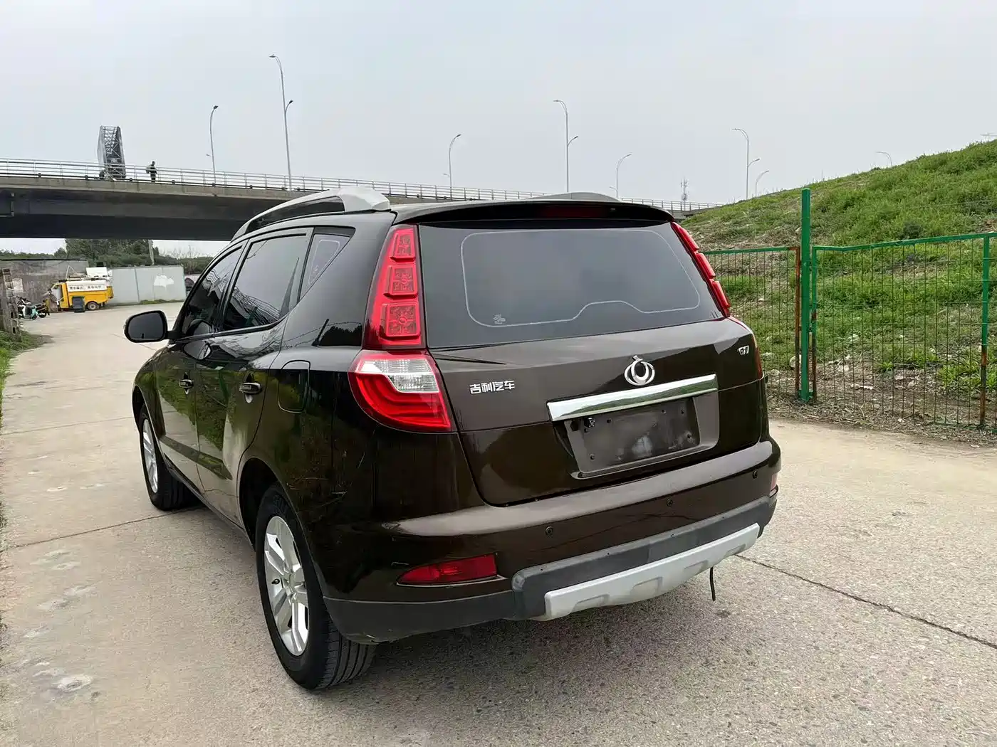 Geely GX7 2014 2014 2.0L Automatic Luxury