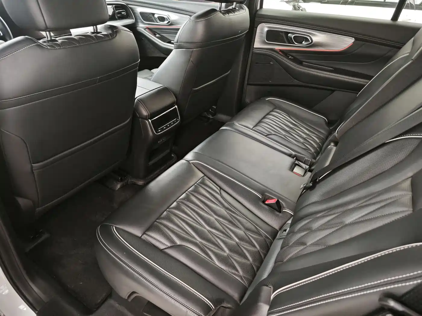 GAC Trumpchi Trumpchi GS8 2022 Pilot Series 2.0TGDI 2WD Luxury Smart Connect Edition (7-Seater) фото 5