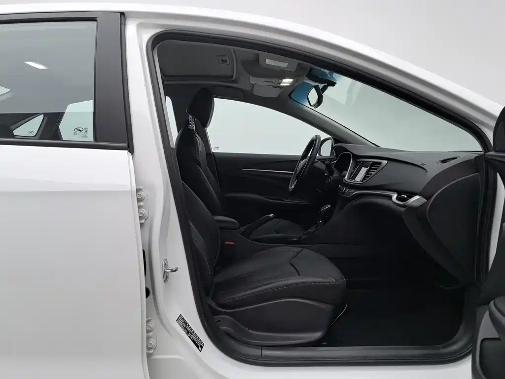 Фото 23 - Buick Excelle