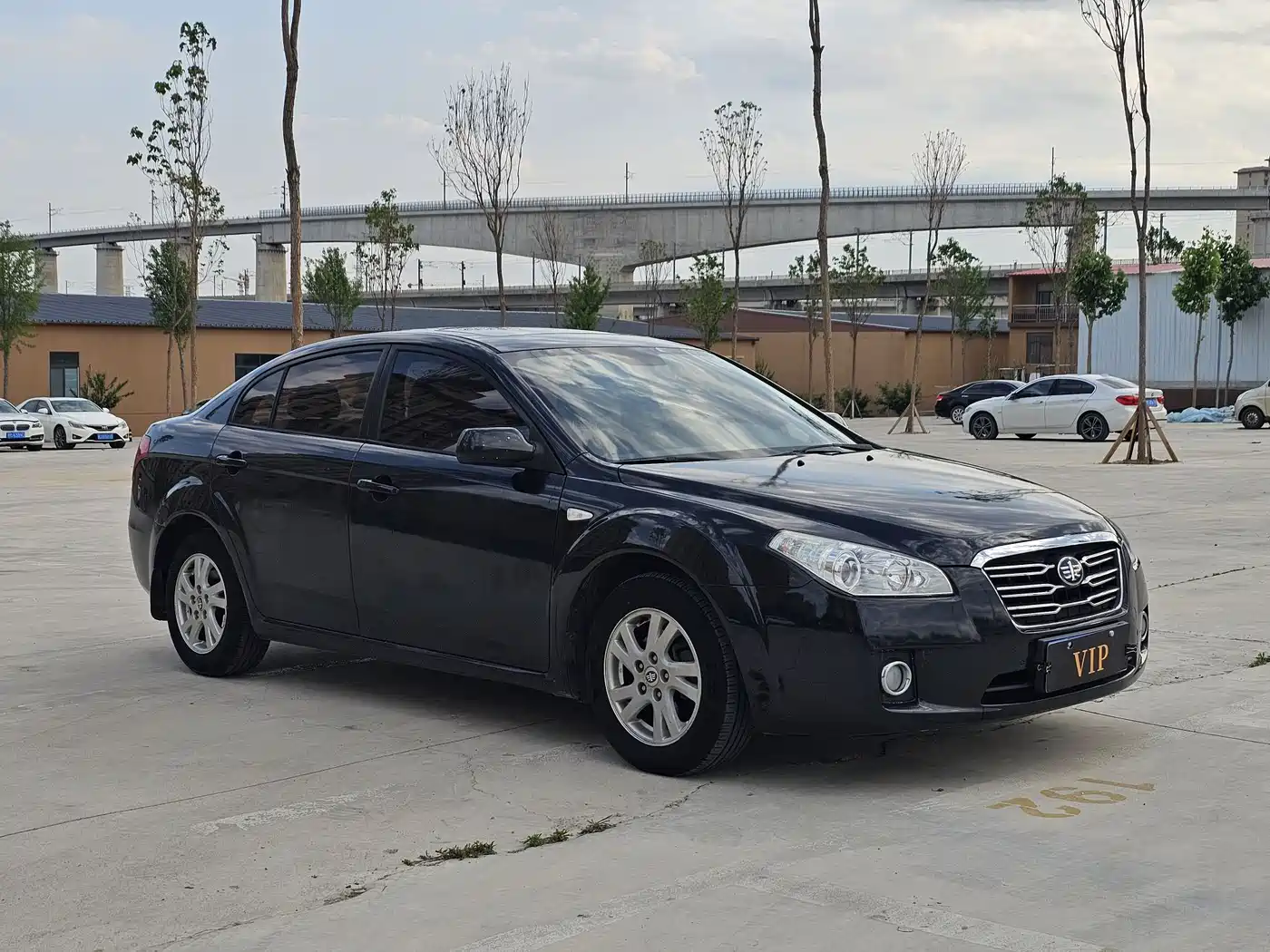 Besturn B50 2011 2011 Model 1.6L Auto Luxury