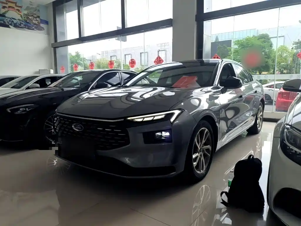 Ford Mondeo 2022 Facelift EcoBoost 245 Luxury