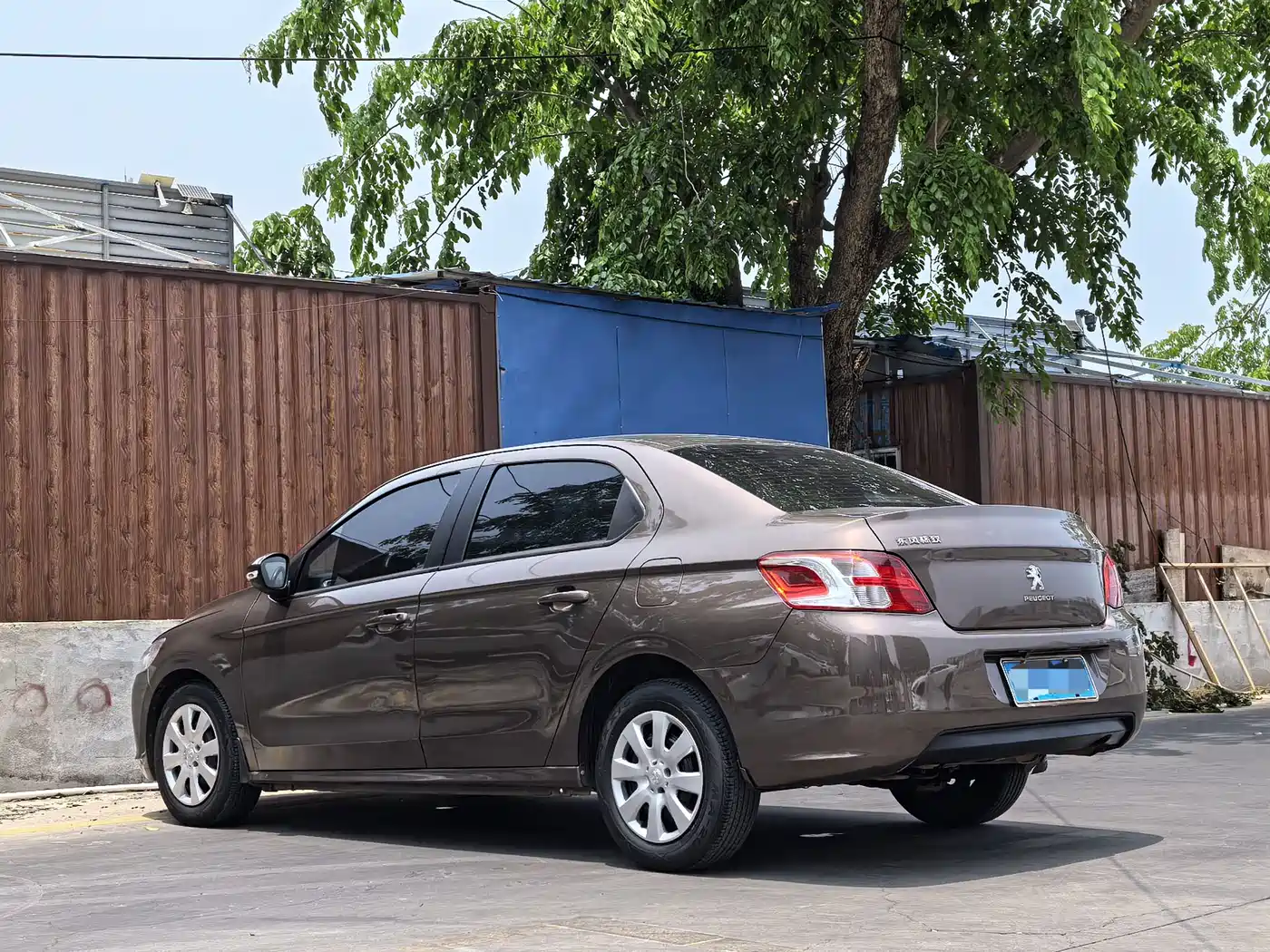 Peugeot 301 2014 2014 1.6L Automatic Comfort Edition
