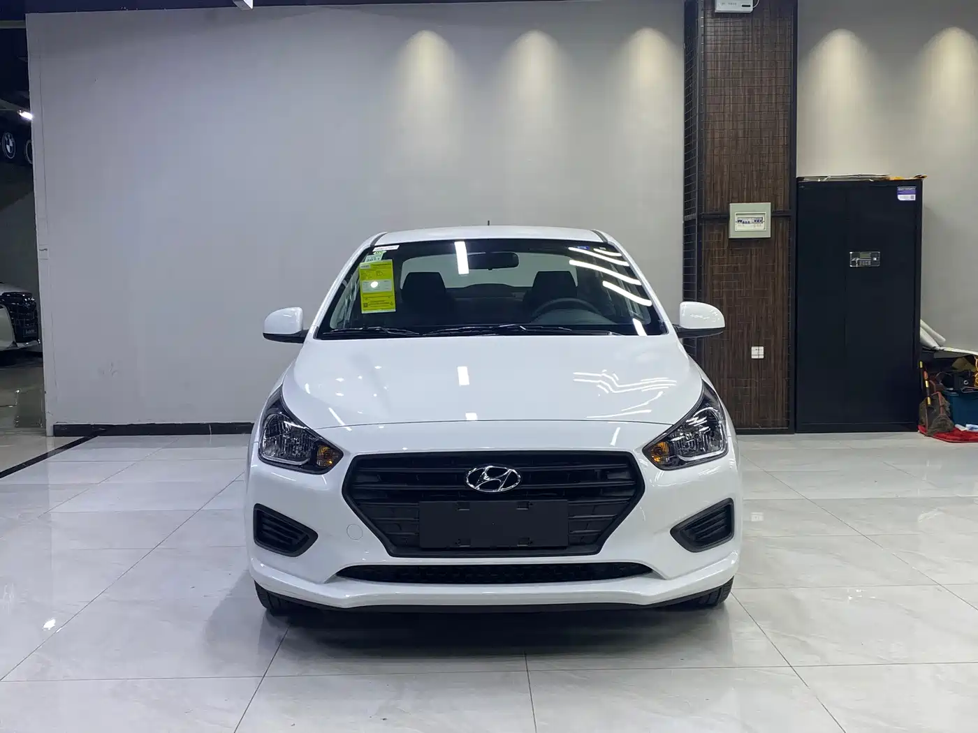 Hyundai Verna 2021 2020 1.4L Manual GL Renewal Edition