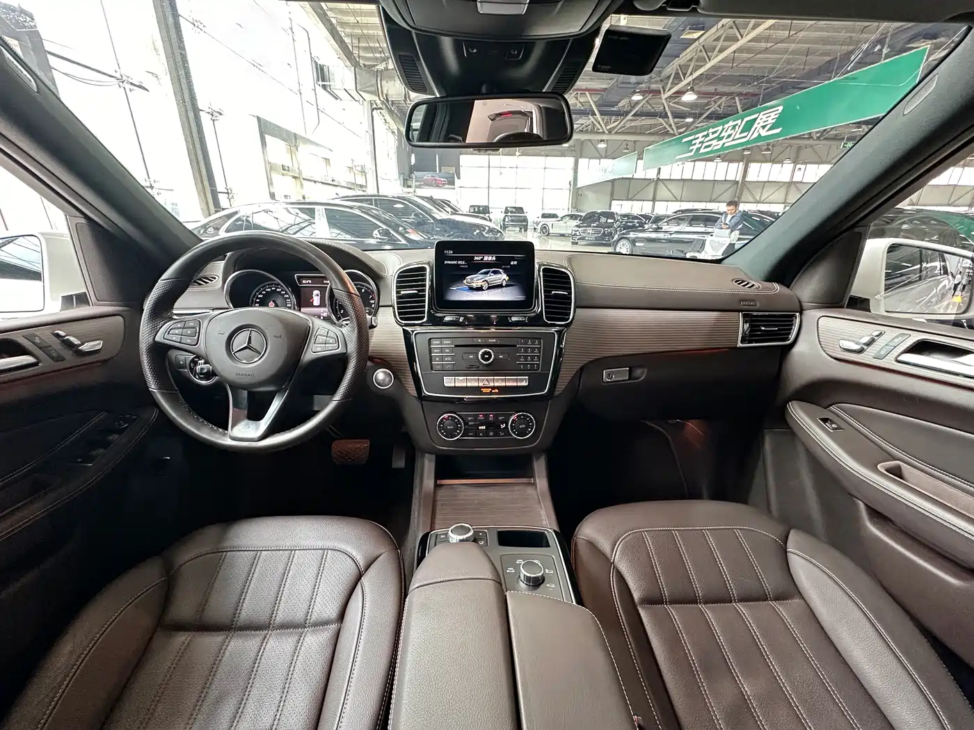 Mercedes-Benz GLE 2017 GLE 320 4MATIC Dynamic фото 15