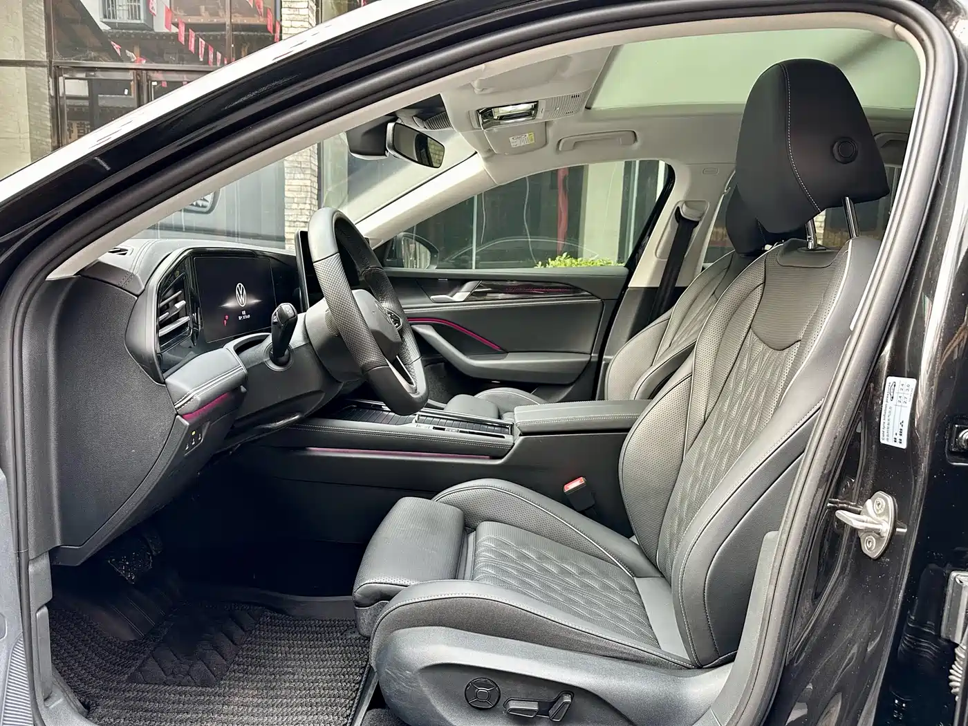 Volkswagen Magotan 2024 380TSI DSG Luxury Edition (Daimai Package) фото 4