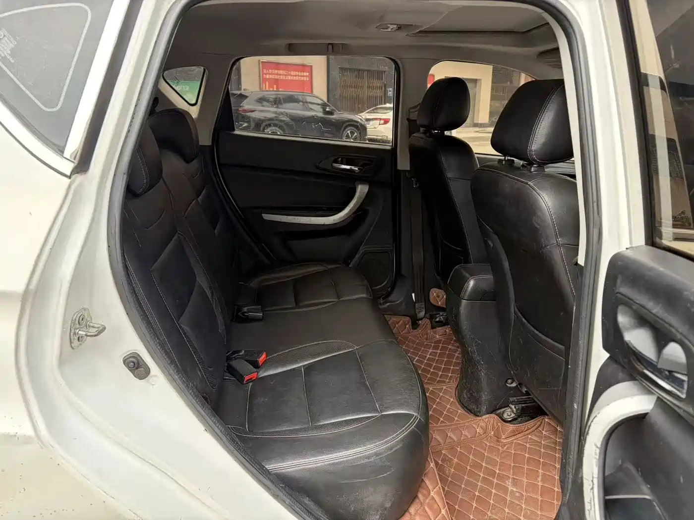 صورة 11 - Changan CS35