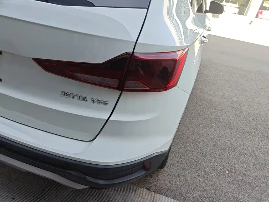 Фото 8 - Jetta VS5