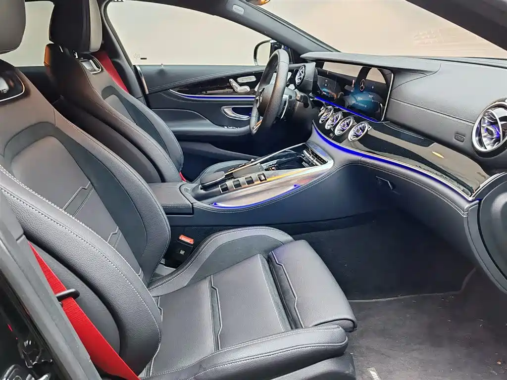 MERCEDES-BENZ AMG GT