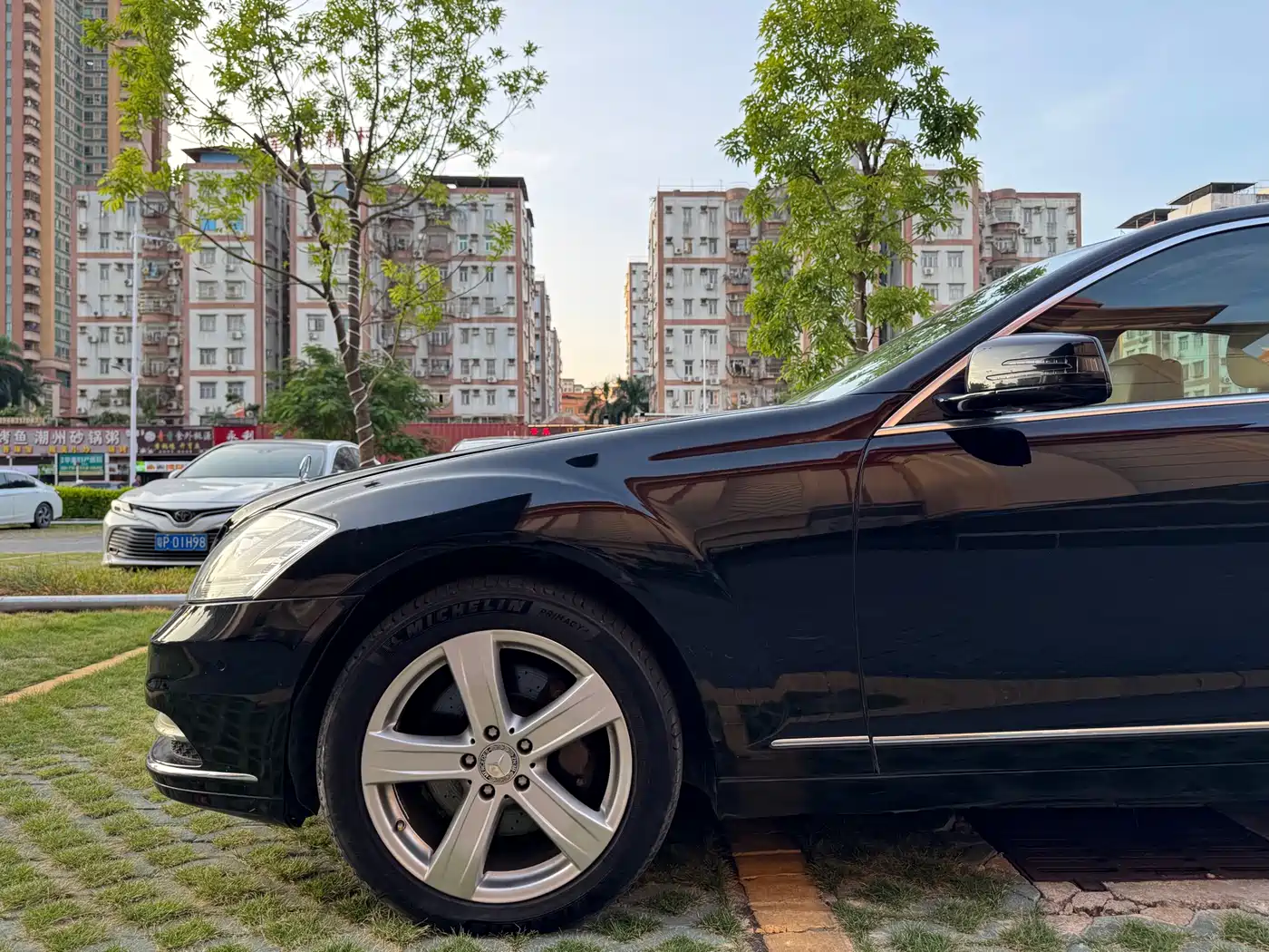 Mercedes-Benz S-Class 2010 S 350 L Luxury фото 7