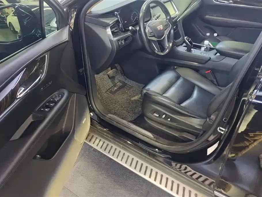 Cadillac XT5 2018 28T 4WD Luxury фото 9