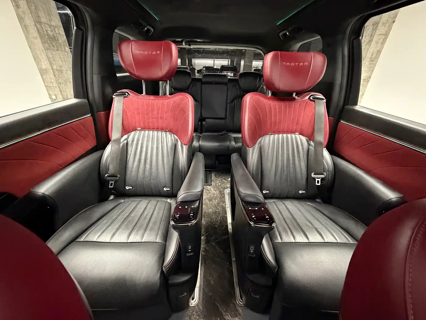 GAC Trumpchi Trumpchi M8 2023 Model Master Series 400T Ultimate Edition фото 15