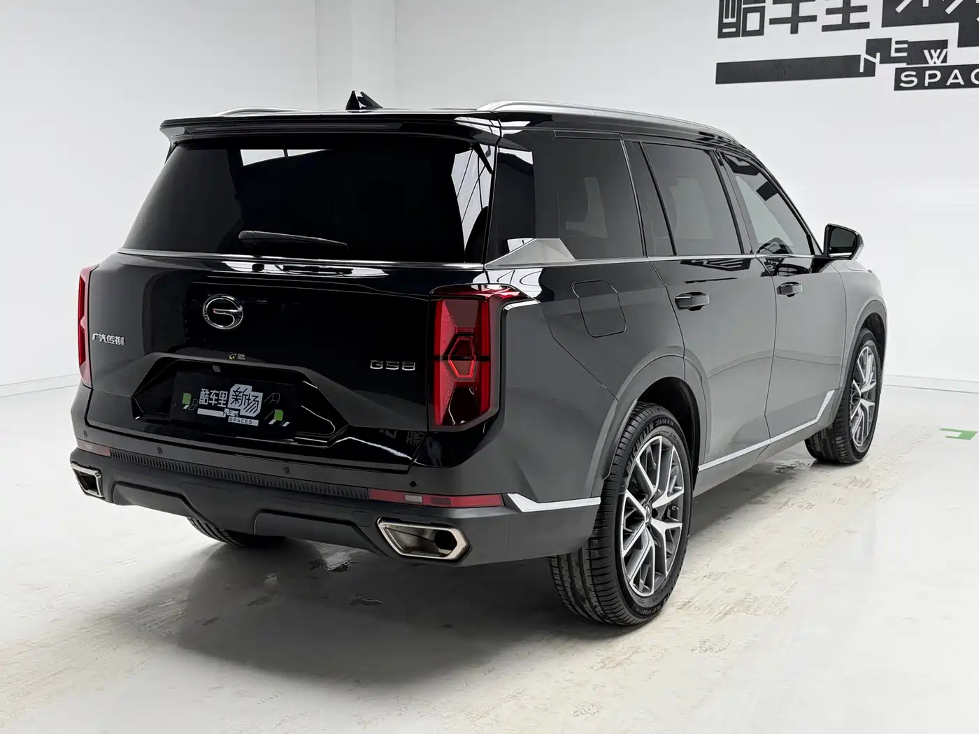 GAC Trumpchi Trumpchi GS8 2024 Navigator Series 2.0TGDI 2WD Luxury Smart Connect Edition фото 4
