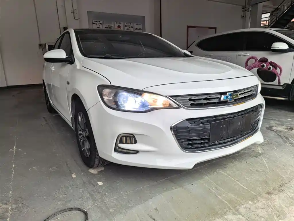 Chevrolet Cavalier 2019 320 Auto Sunroof Enjoyment Edition фото 4