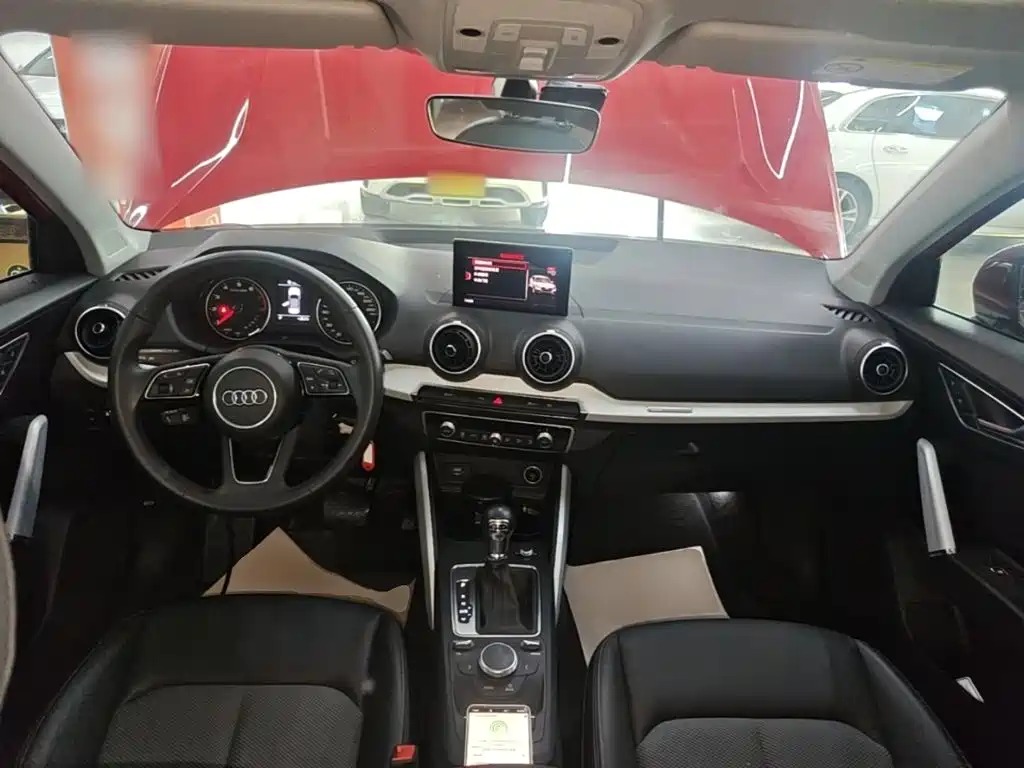 Audi Q2L 2019 2018 35 TFSI Fashion Elegance China VI