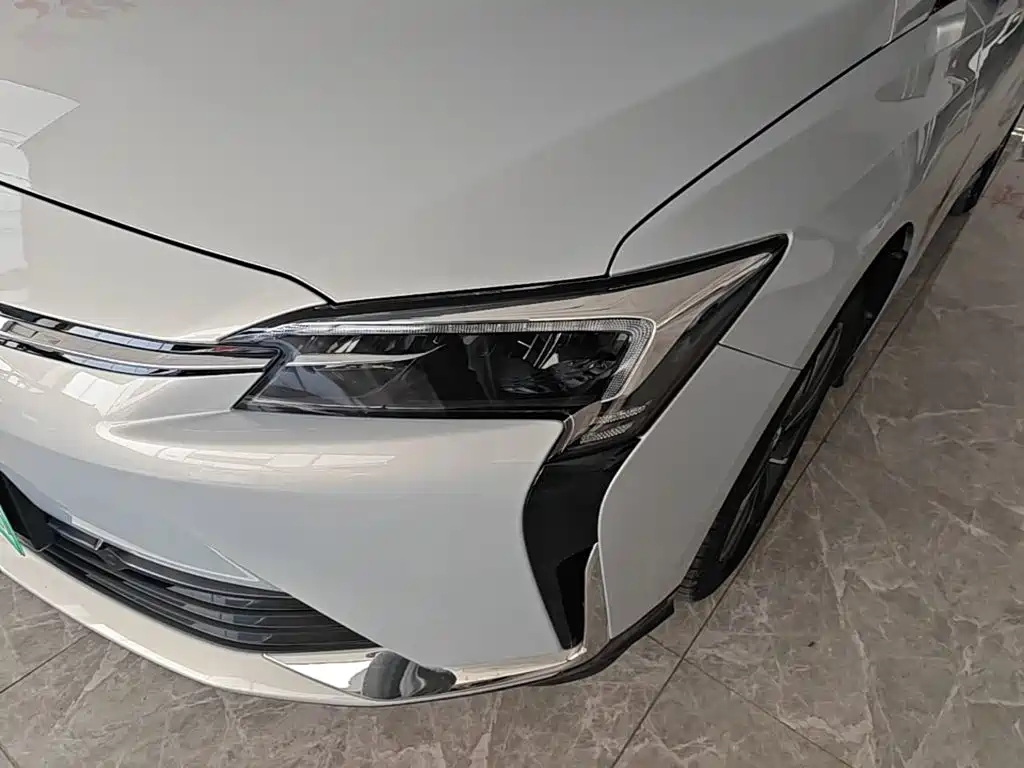 Buick Velite 6 2024 2024 Model 430km Premium Edition