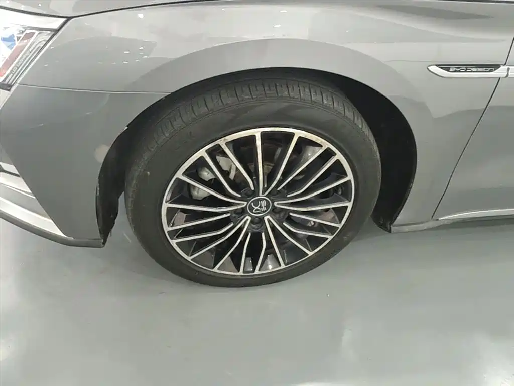 BYD Han 2020 DM AWD Performance Luxury Edition фото 23