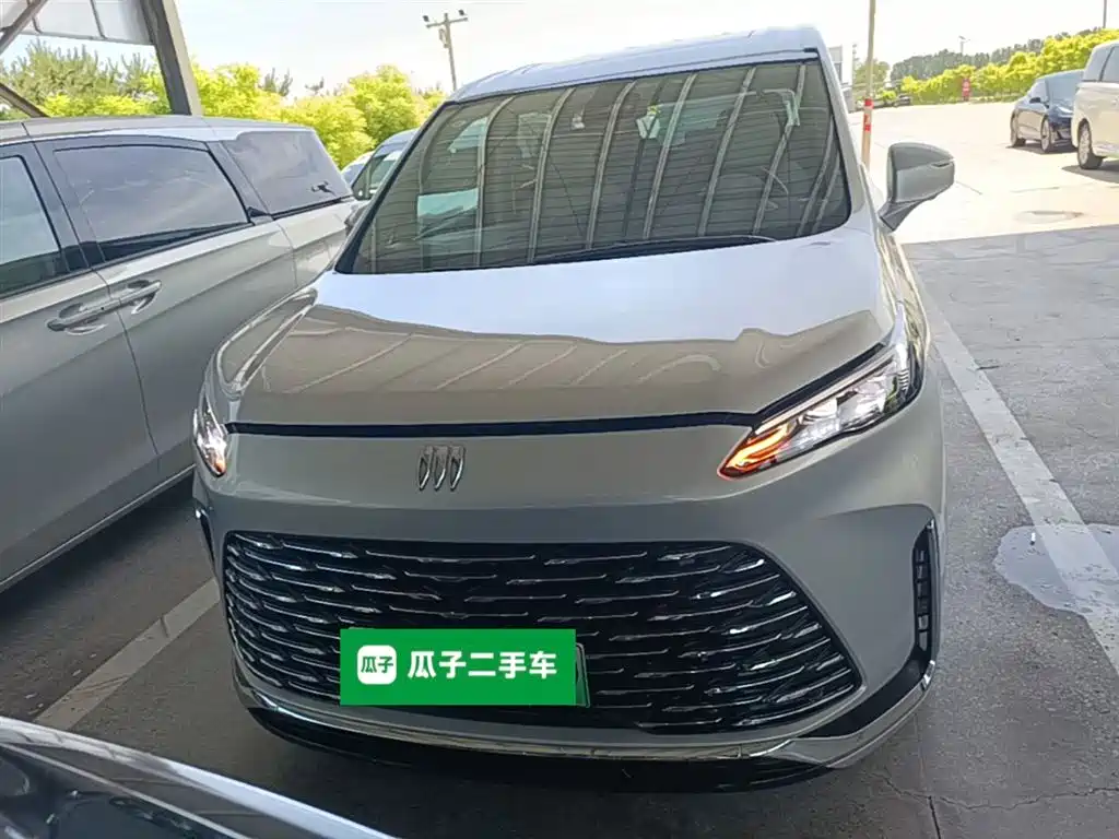 Buick GL8 New Energy 2025 Land Honor Premium Edition 7-Seater фото 3