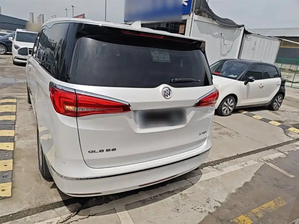 Buick GL8 2017 ES 28T Comfort Type China V фото 6