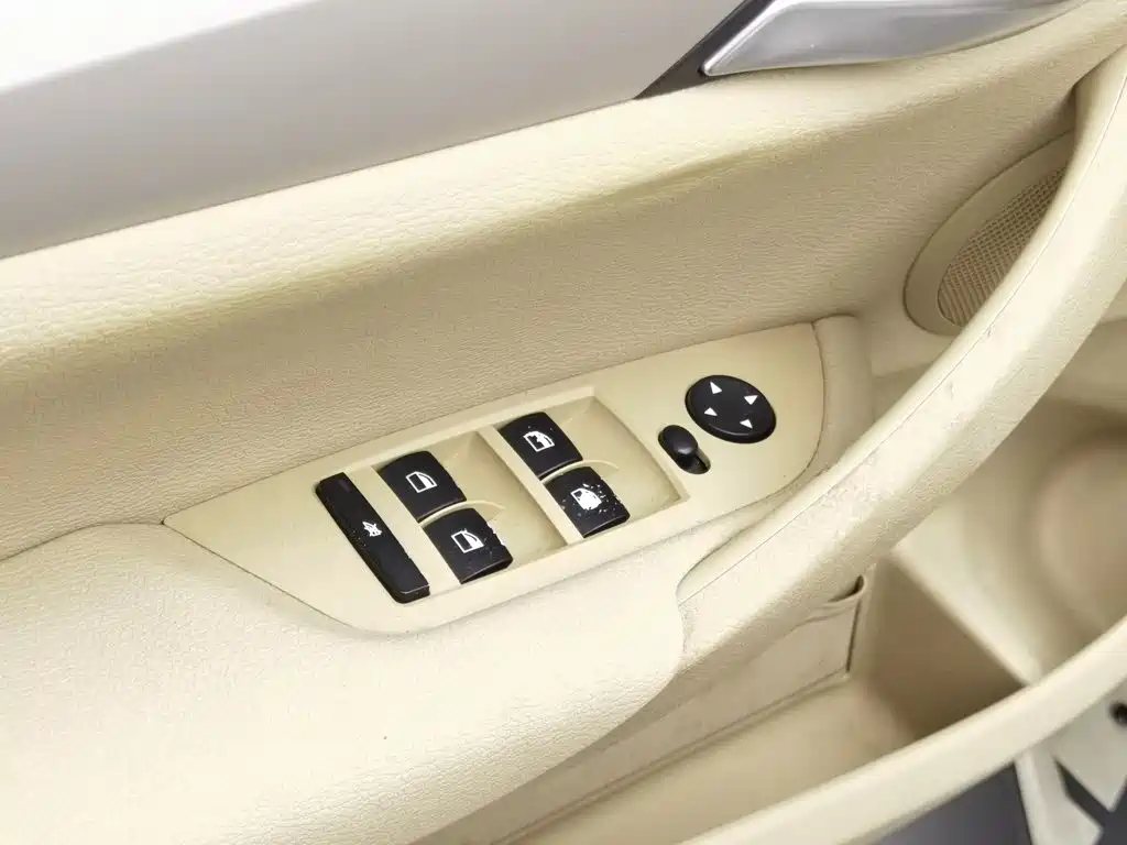 BMW X1 (Import) 2014 2012 sDrive18i Luxury