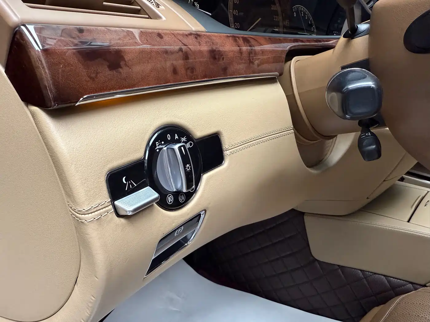 Mercedes-Benz S-Class 2008 Model S 600 L фото 32