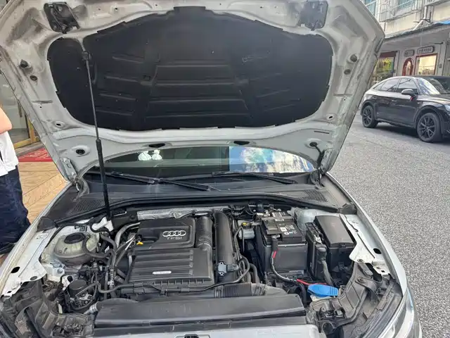 Audi A3 2020 Limousine 35 TFSI Sport China VI — фото 3