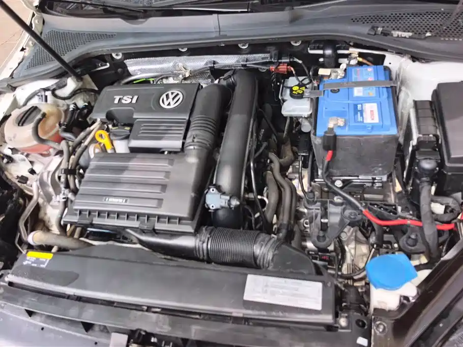 Volkswagen Golf 2018 230TSI Automatic Comfort фото 10