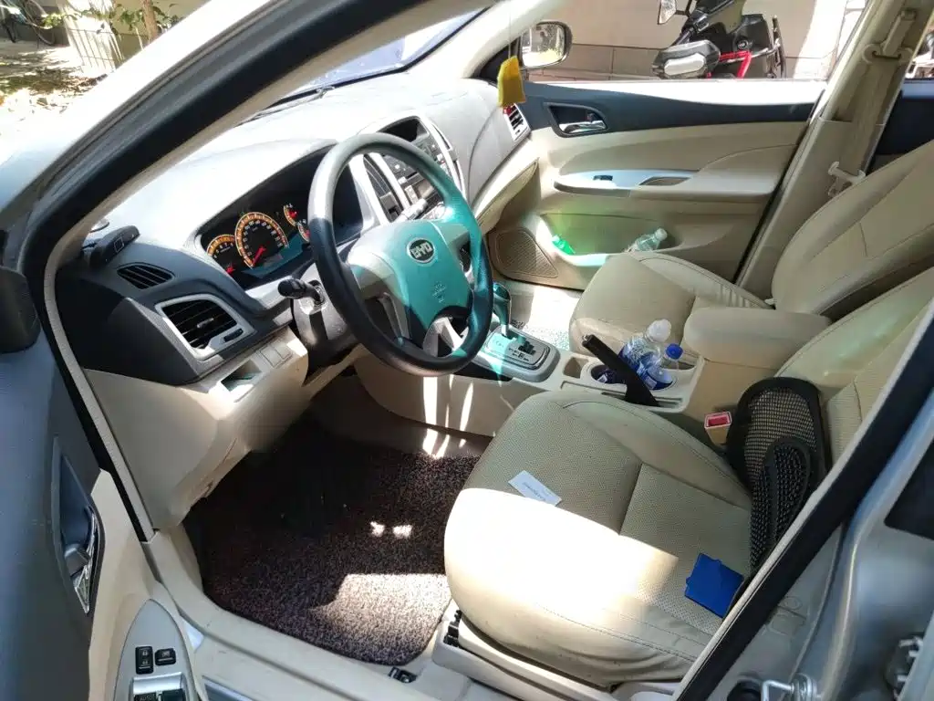 BYD F3 2015 2015 Energy-saving Edition 1.5L Automatic Luxury