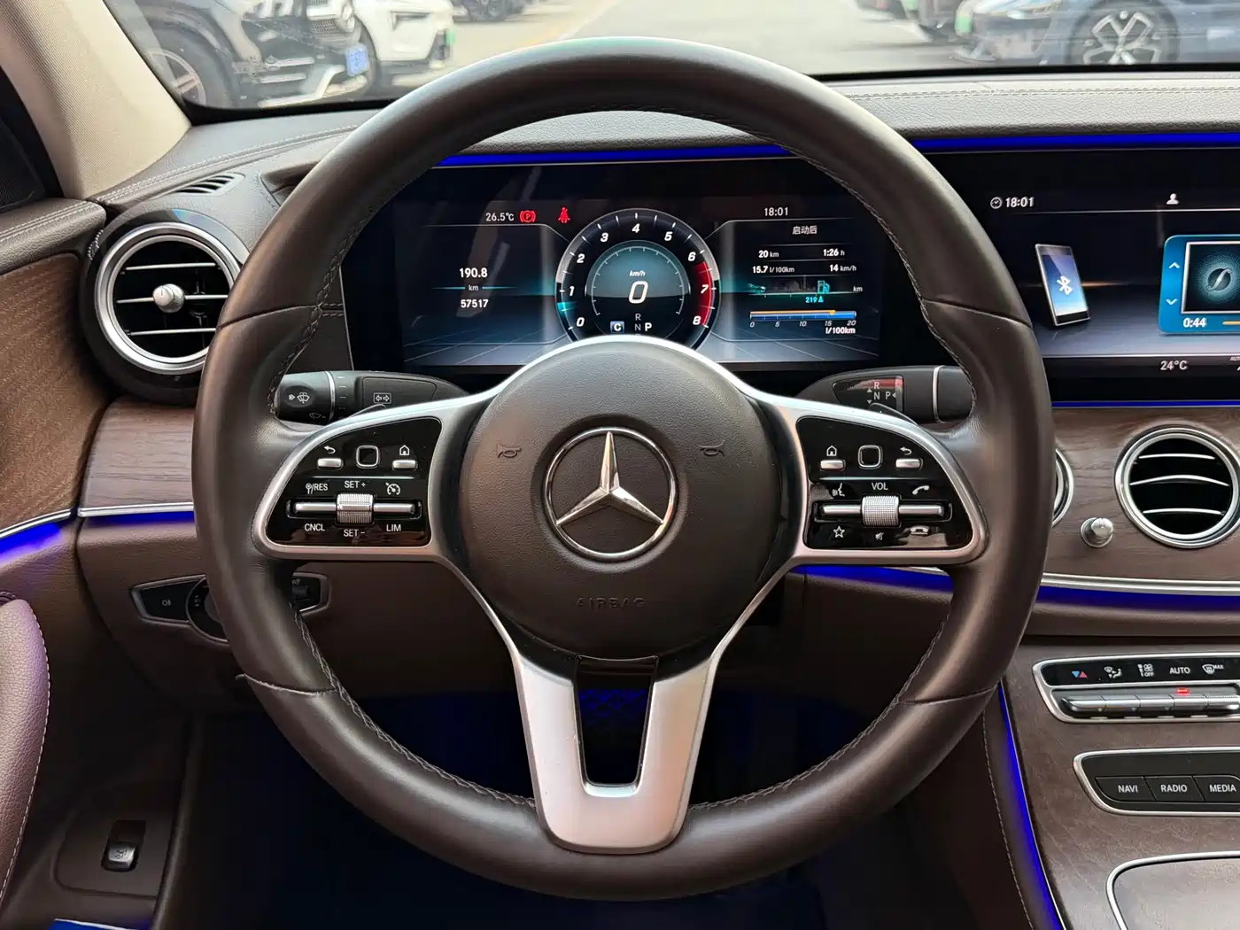 Mercedes-Benz E-Class 2019 E 300 L Luxury фото 14