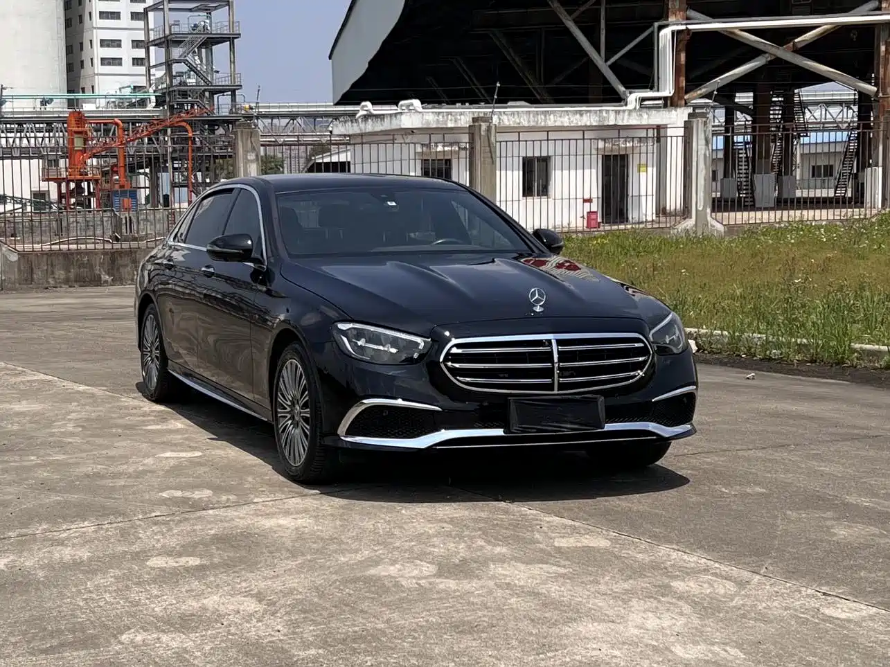 Mercedes-Benz E-Class 2021 E 300 L Fashion фото 3