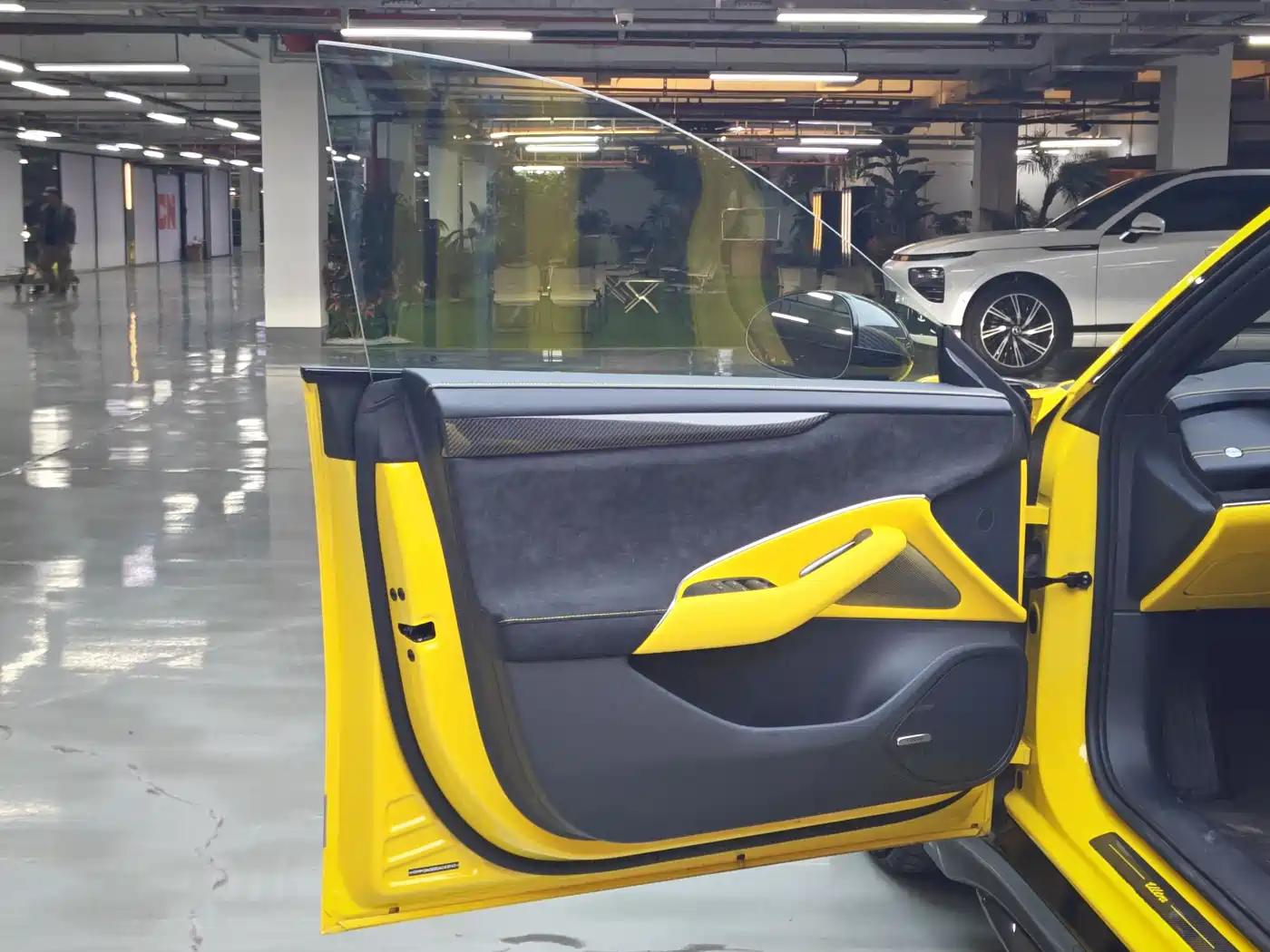 XIAOMI CAR XIAOMI SU7 ULTRA