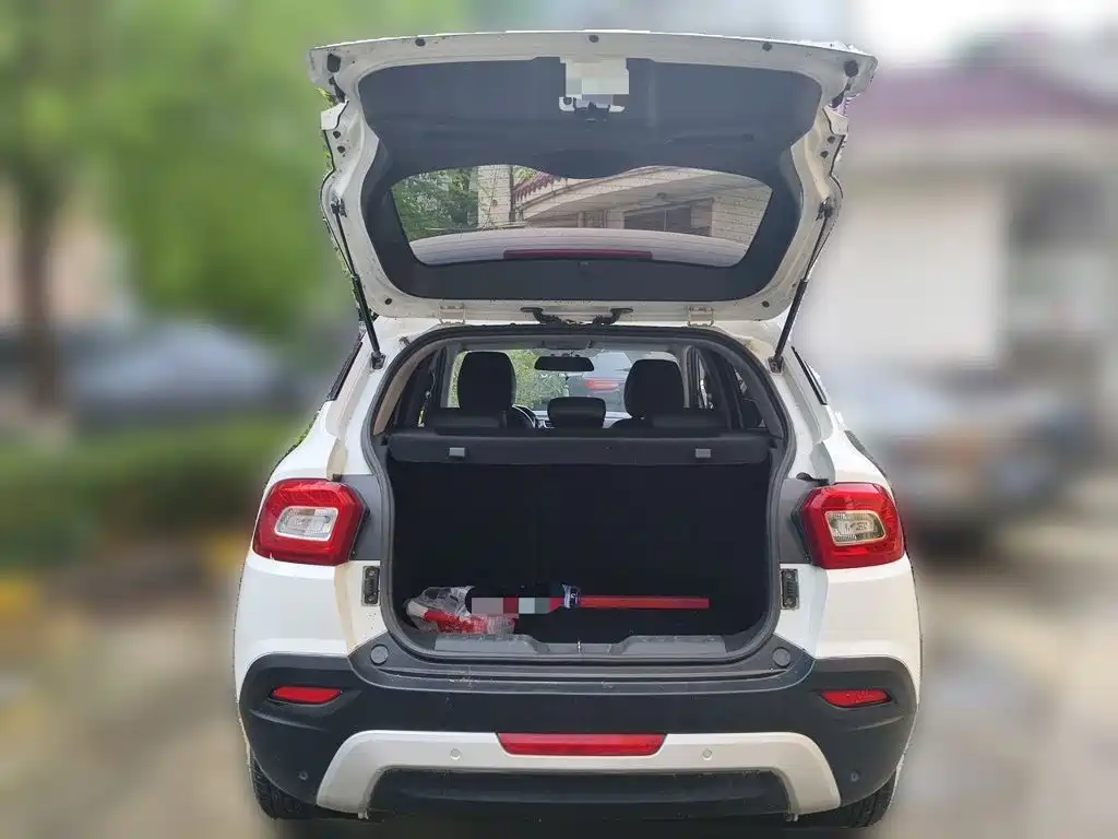 Zhonghua V3 2016 2016 1.5L Automatic Smart